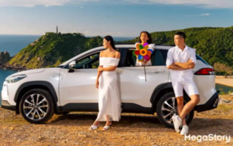 Gia Đình Trẻ Khởi Đầu Năm Mới Với Hành Trình Du Xuân Miền Trung Trên Toyota Corolla Cross HEV