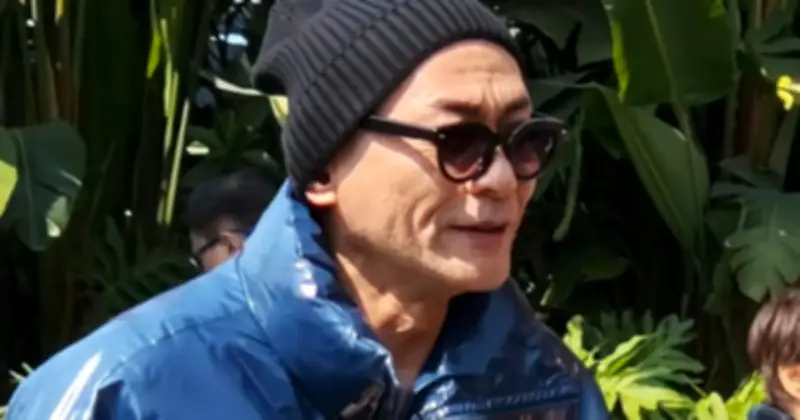 Giang Hoa Từ Bỏ Màn Ảnh, Tất Bật Diễn Ở Tụ Điểm Bình Dân Kiếm Sống