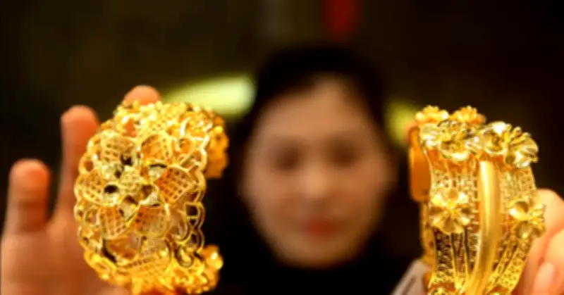 Giải Mã Cơn Nghiện Vàng Của Người Trung Quốc: Từ Truyền Thống Đến Áp Lực Xã Hội