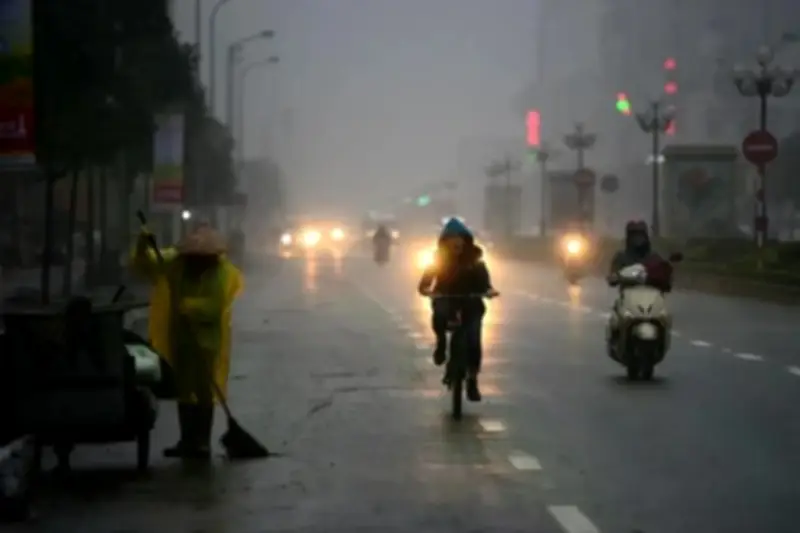 Giải mã hiện tượng nồm ẩm, mưa phùn tháng 3 tại miền Bắc và tác động đời sống