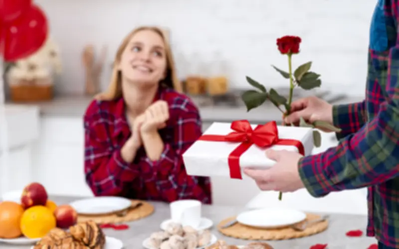 Giới trẻ bí ý tưởng quà Valentine, lên mạng xin cao kiến và chia sẻ loạt gợi ý sáng tạo