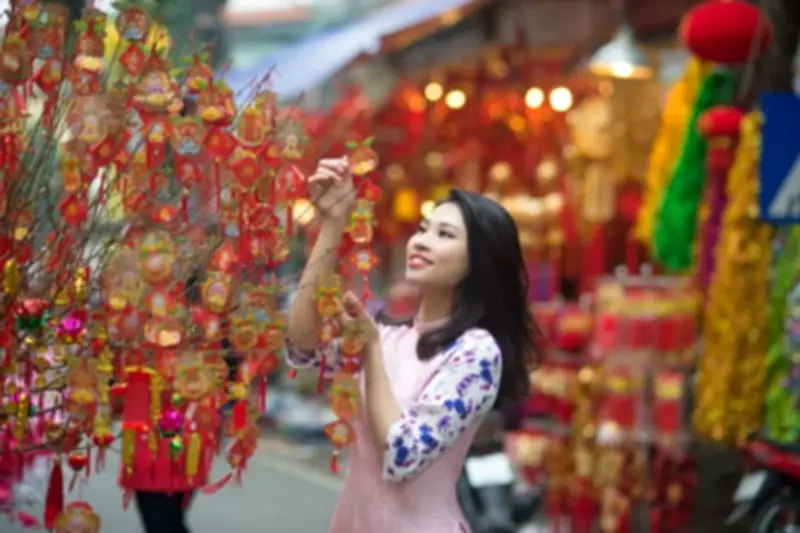 Giới trẻ mong muốn thay đổi những gì trong cách đón Tết truyền thống?