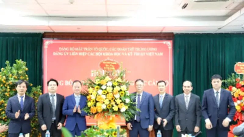 Giáo sư Châu Văn Minh Nhận Chức Bí Thư Đảng Ủy Liên Hiệp Hội Khoa Học Kỹ Thuật