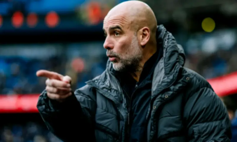 Guardiola chỉ trích Man City thắng nhàm chán tại Cup FA dù vào vòng năm