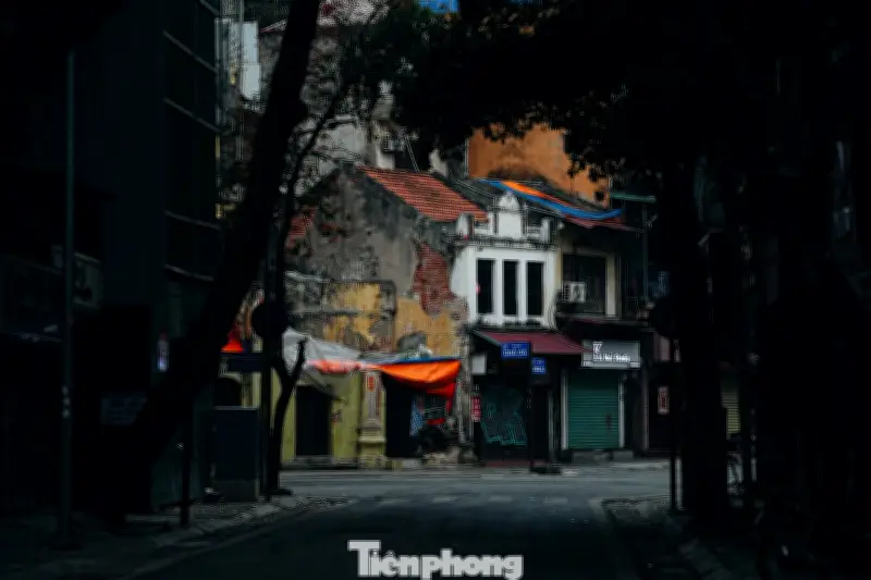 Hà Nội Bình Yên Hiếm Có Trong Sáng Mùng Một Tết Nguyên Đán