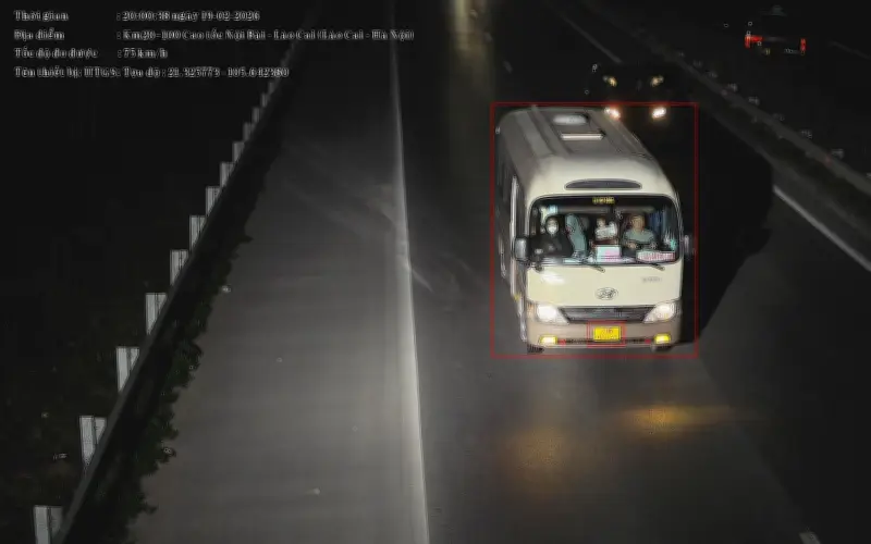 Hà Nội: Camera AI phát hiện 22 trường hợp vi phạm vượt đèn đỏ trong 3 ngày