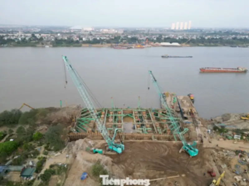 Hà Nội: Các dự án giao thông trọng điểm thi công xuyên Tết, phấn đấu vượt tiến độ