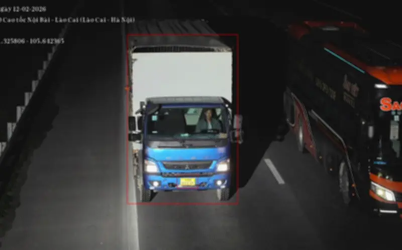 Hà Nội công bố danh sách vi phạm giao thông bị camera AI ghi hình từ 12-13/2