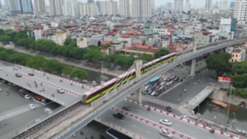 Hà Nội miễn phí vé tàu điện, buýt dịp Tết Nguyên đán 2024