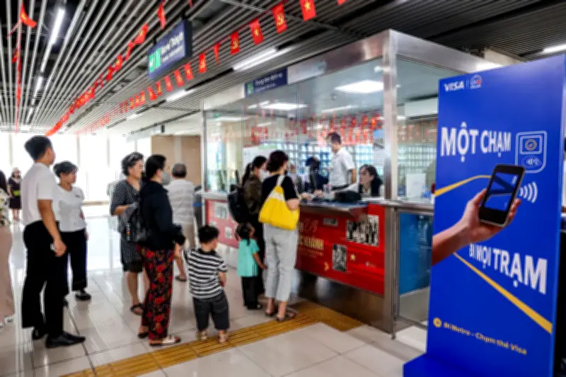 Hà Nội Miễn Phí Vé Xe Buýt Và Tàu Điện Suốt Dịp Tết Nguyên Đán 2026