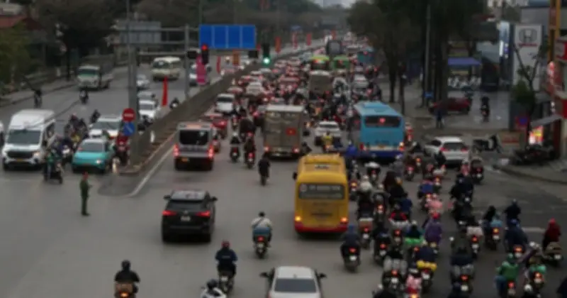 Hà Nội ùn tắc nghiêm trọng chiều 22/2, CSGT tăng cường 100% lực lượng