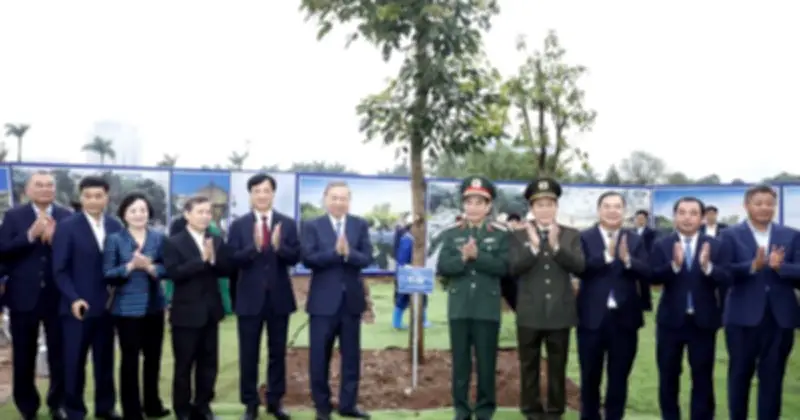 Hà Nội phát động Tết trồng cây 2026: Kiến tạo 'Thành phố trong rừng'