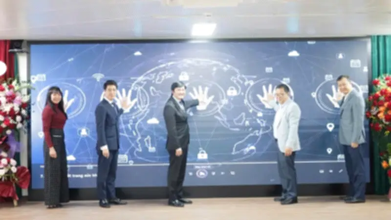 Hà Nội Ra Mắt Mạng Lưới Y Tế Và Trang Thông Tin Sức Khỏe Thủ Đô