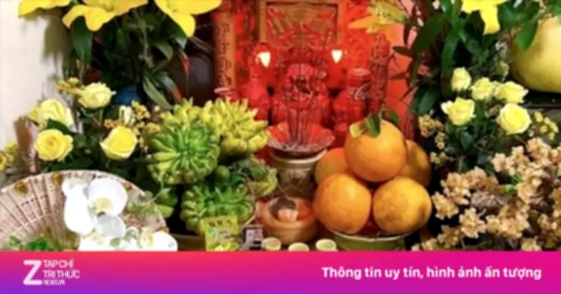 Hà Nội Sôi Động Thị Trường Đồ Cúng Ngày Vía Thần Tài: 'Vàng Ăn Được' Lên Ngôi