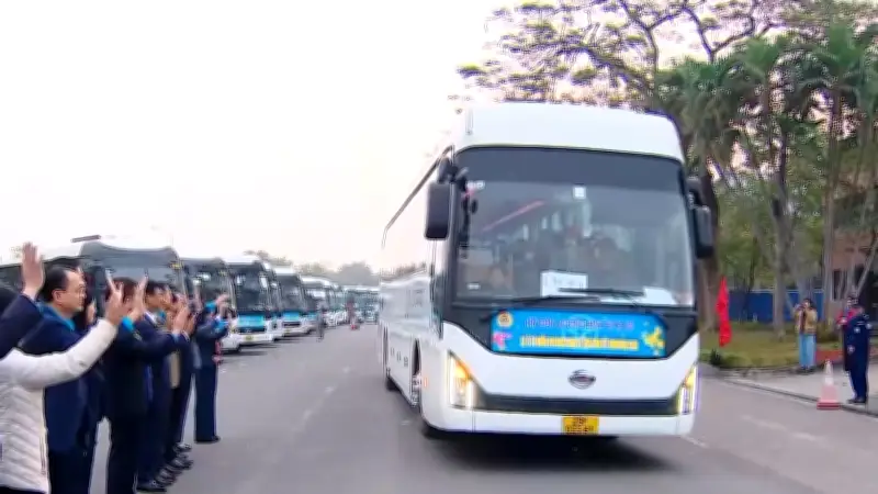 Hà Nội tổ chức đưa 1.200 công nhân về quê đón Tết Nguyên đán 2025