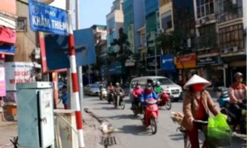 Hà Nội thí điểm cấm taxi lưu thông trên phố Khâm Thiên vào ban đêm