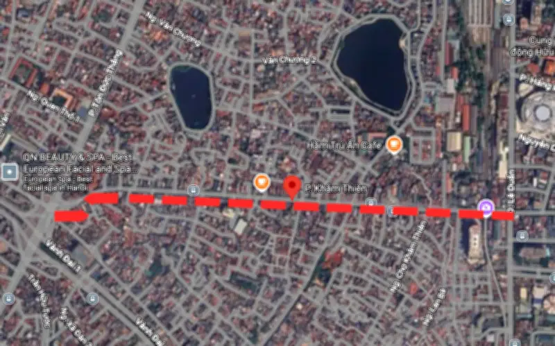 Hà Nội thí điểm cấm taxi, xe hợp đồng giờ cao điểm trên phố Khâm Thiên