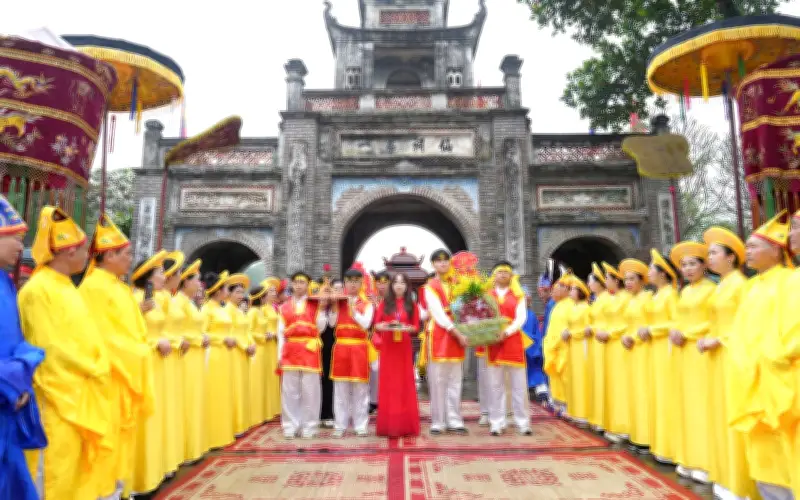 Hà Nội tưng bừng khai hội Cổ Loa, đón Xuân Bính Ngọ 2026