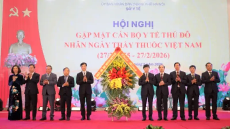 Hà Nội triển khai chiến lược y tế thông minh, nhân văn nhân kỷ niệm 71 năm Ngày Thầy thuốc Việt Nam