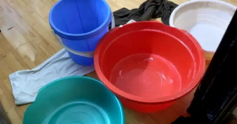 Hà Nội và miền Bắc chìm trong nồm ẩm: Chuyên gia chỉ cách xử lý hiệu quả