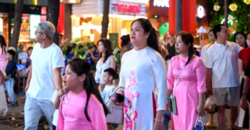 Hà Nội và TP.HCM sẵn sàng đón giao thừa với hàng nghìn quả pháo hoa rực rỡ