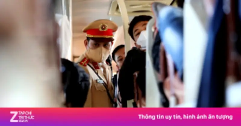 Hà Nội Xử Lý Nghiêm Hàng Loạt Xe Khách Chở Quá Người Trong Dịp Tết