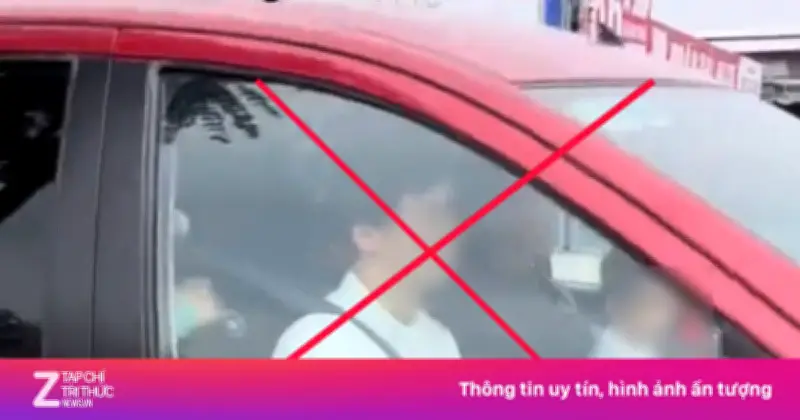 Hà Nội xử phạt tài xế ôtô bế trẻ nhỏ ngồi trước vô lăng khi lái xe