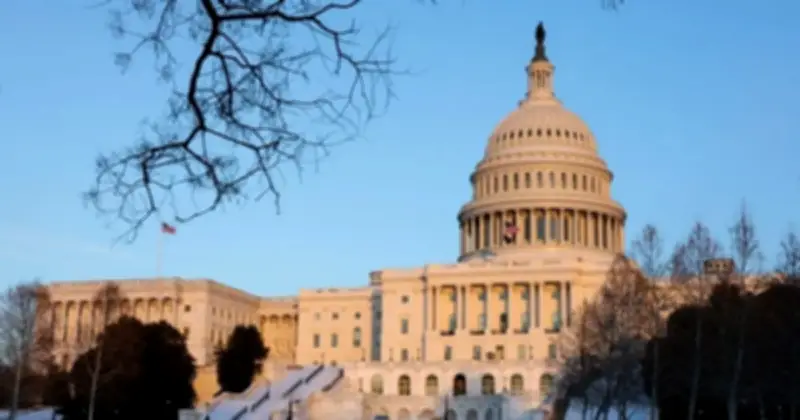 Hạ viện Mỹ thông qua dự luật hủy bỏ thuế quan với Canada, bất chấp cảnh báo của Tổng thống Trump