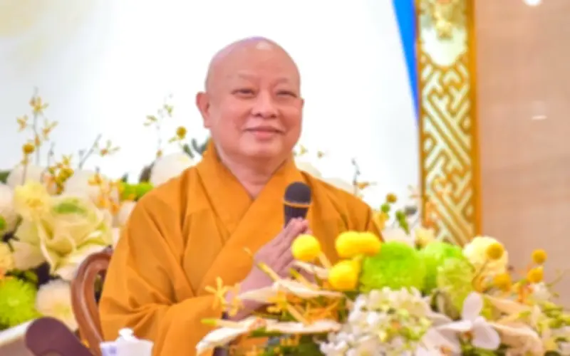 Hòa thượng Thích Lệ Trang giải mã nguồn gốc và ý nghĩa sâu sắc của lễ giao thừa