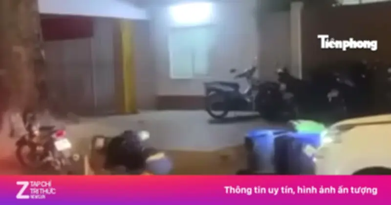 Hai tài xế vật lộn, đánh nhau giữa đường TP.HCM gây xôn xao ngày giáp Tết