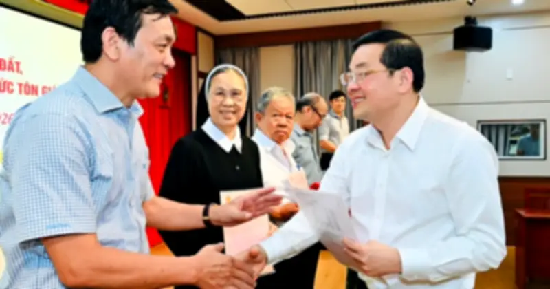 TP.HCM cấp thêm 5 sổ hồng cho cơ sở tôn giáo, nâng tổng số lên 1.864