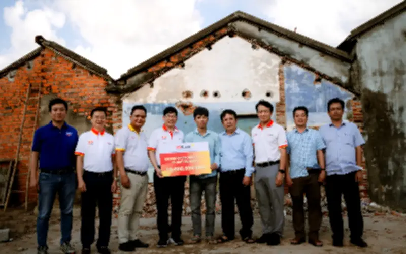 HDBank Hỗ Trợ 12.000 Tỷ Đồng Giúp Dân Miền Trung Khôi Phục Sau Lũ