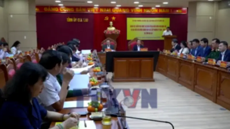 Trưởng Ban Tuyên giáo và Dân vận kiểm tra công tác chuẩn bị bầu cử tại địa phương