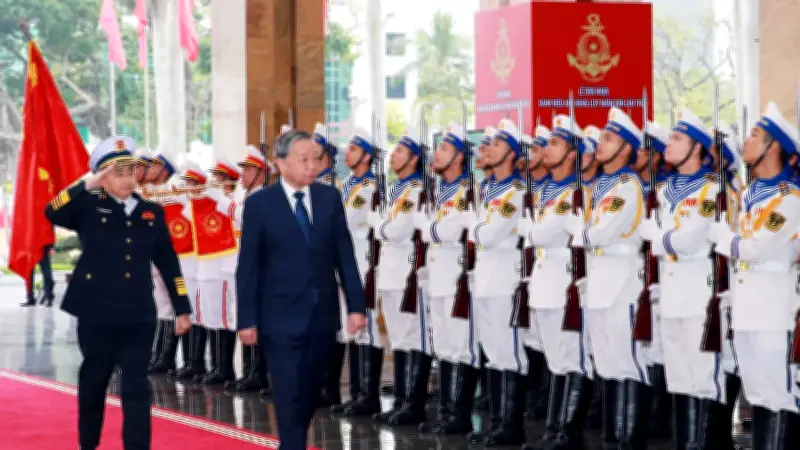 Hải quân Việt Nam đón nhận danh hiệu Anh hùng Lực lượng vũ trang lần thứ 3