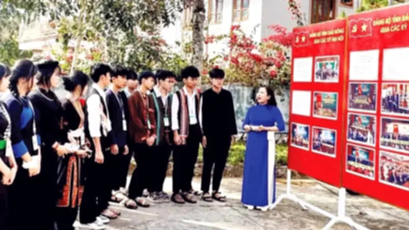 Hội Sách Xuân Lâm Đồng: Triển Lãm 2.500 Ấn Phẩm Văn Hóa Đón Tết