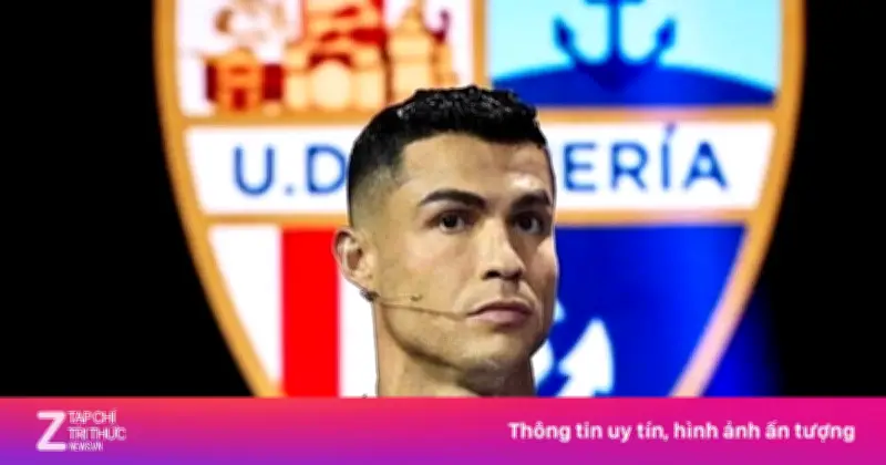 HLV Almeria mở cửa đón Ronaldo, nhưng luật thể thao Tây Ban Nha là rào cản lớn