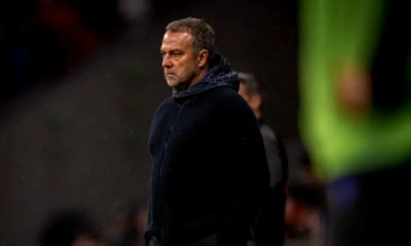 HLV Flick hứa Barca sẽ chiến đấu quyết liệt sau thất bại 0-4 trước Atletico