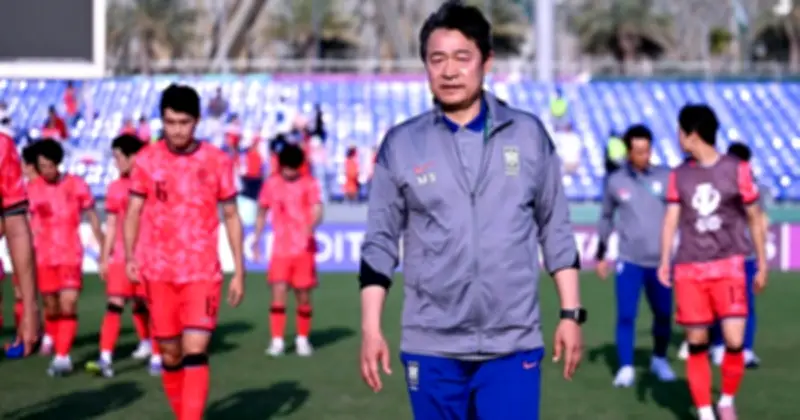 HLV Lee Min-sung chỉ còn một cơ hội duy nhất tại ASIAD 20 sau thất bại trước U.23 Việt Nam
