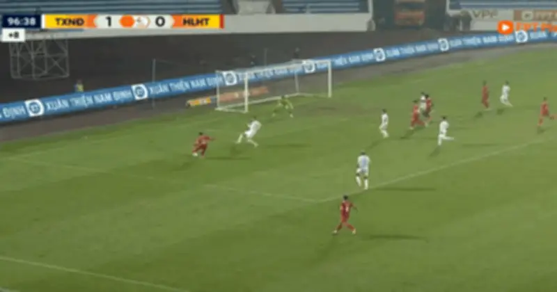 HLV Nam Định tiếc nuối sau trận hòa muộn, Xuân Son vẫn chờ phong độ