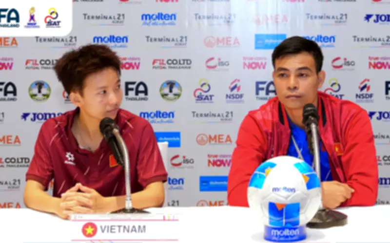 HLV Nguyễn Đình Hoàng: Trận bán kết futsal nữ Việt Nam - Thái Lan sẽ rất khó khăn