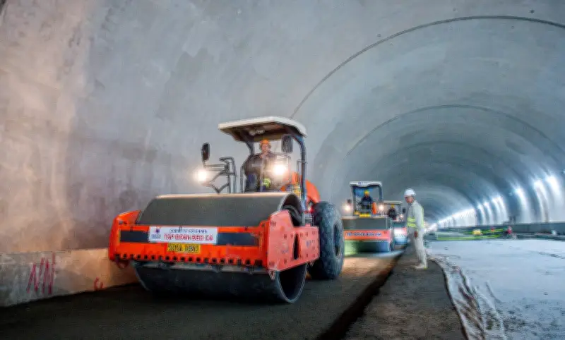 Hơn 900 tỷ đồng đầu tư hoàn thiện hầm Cù Mông trên tuyến cao tốc Bắc - Nam
