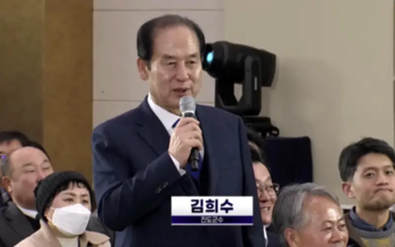 Hàn Quốc khai trừ chủ tịch huyện vì phát ngôn 'nhập khẩu phụ nữ Việt Nam'