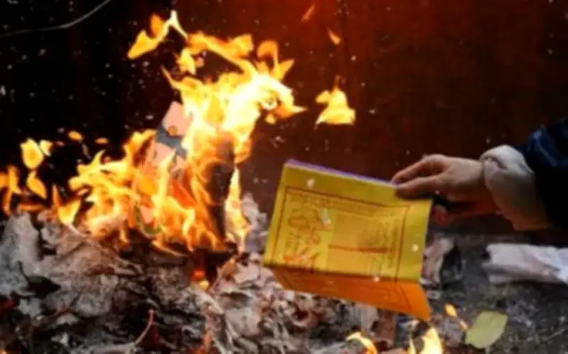 Hướng dẫn thực hiện lễ hóa vàng đúng cách và ý nghĩa sâu sắc