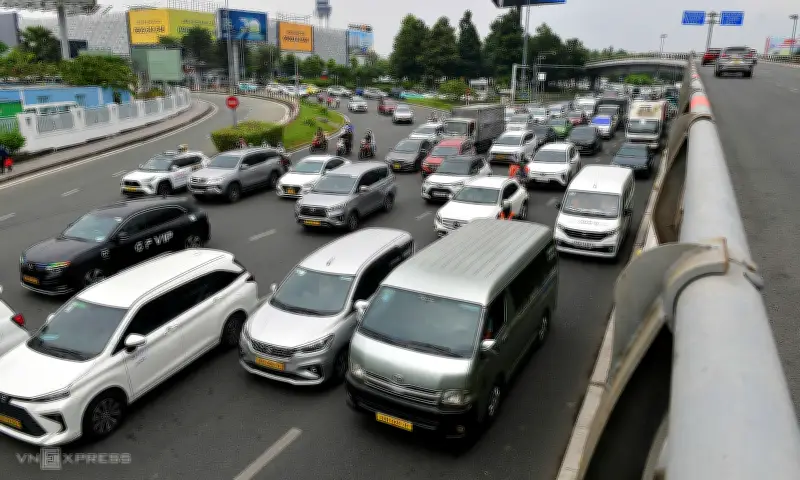 Hàng Loạt Chính Sách Mới Có Hiệu Lực Từ Tháng 3, Tác Động Đến Ôtô, Bất Động Sản Và AI