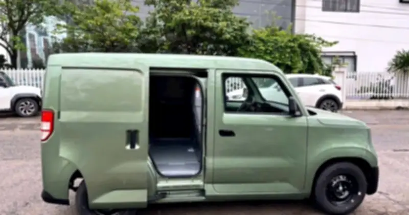 Hình ảnh VinFast EC Van bản cửa lùa lan truyền: Thực tế hay sản phẩm AI?