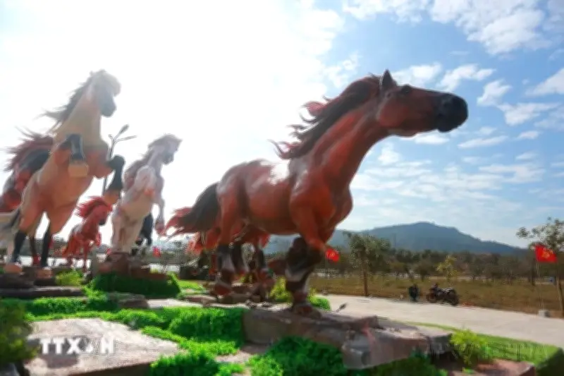 Hình tượng con ngựa: Biểu trưng cho sự kiên cường, bền bỉ và tinh thần mã đạo thành công