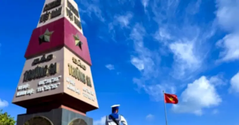 Hành trình đặc biệt cuối năm ra Trường Sa: Chuyến tàu sớm tránh gió mùa Đông Bắc