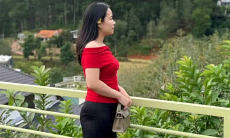 Hành trình giảm 17 kg sau sinh: Từ béo phì nặng đến thân hình thon gọn