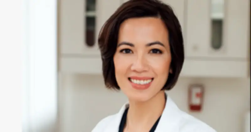 Hành trình từ sinh viên xuất sắc đến giáo sư y khoa Mỹ của nữ bác sĩ gốc Việt