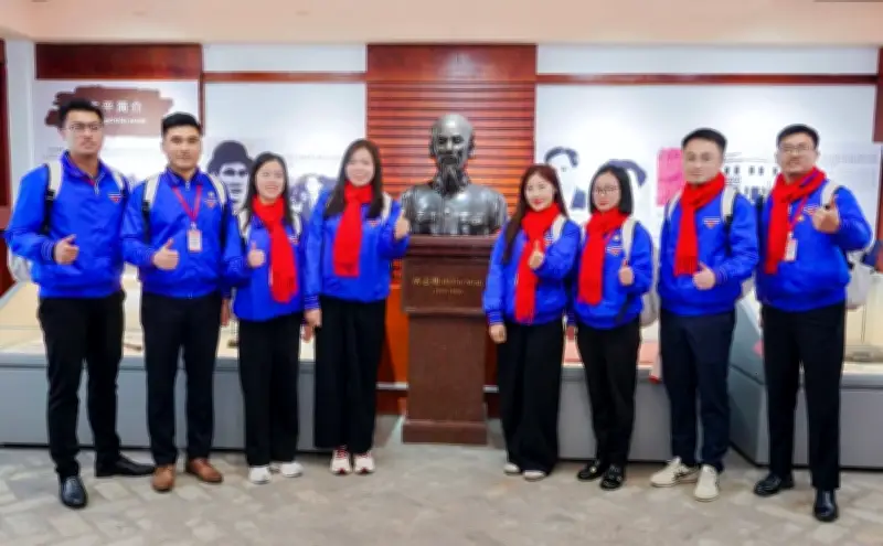 Hành Trình Đỏ: Thanh Niên Việt Nam Theo Dấu Chân Bác Hồ Tại Quảng Tây, Trung Quốc